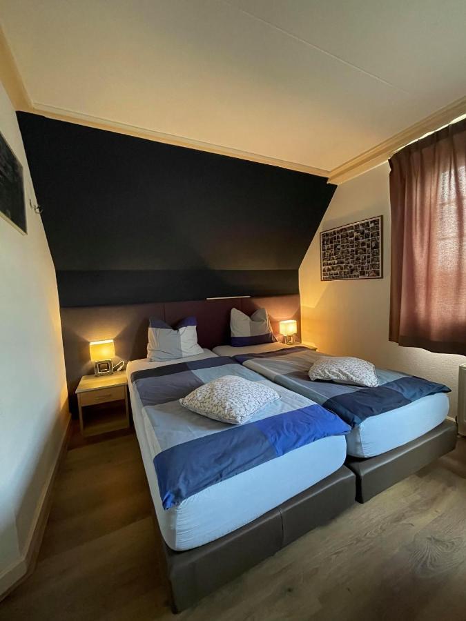 B&B De Wiekeborg Oude Pekela Exteriör bild