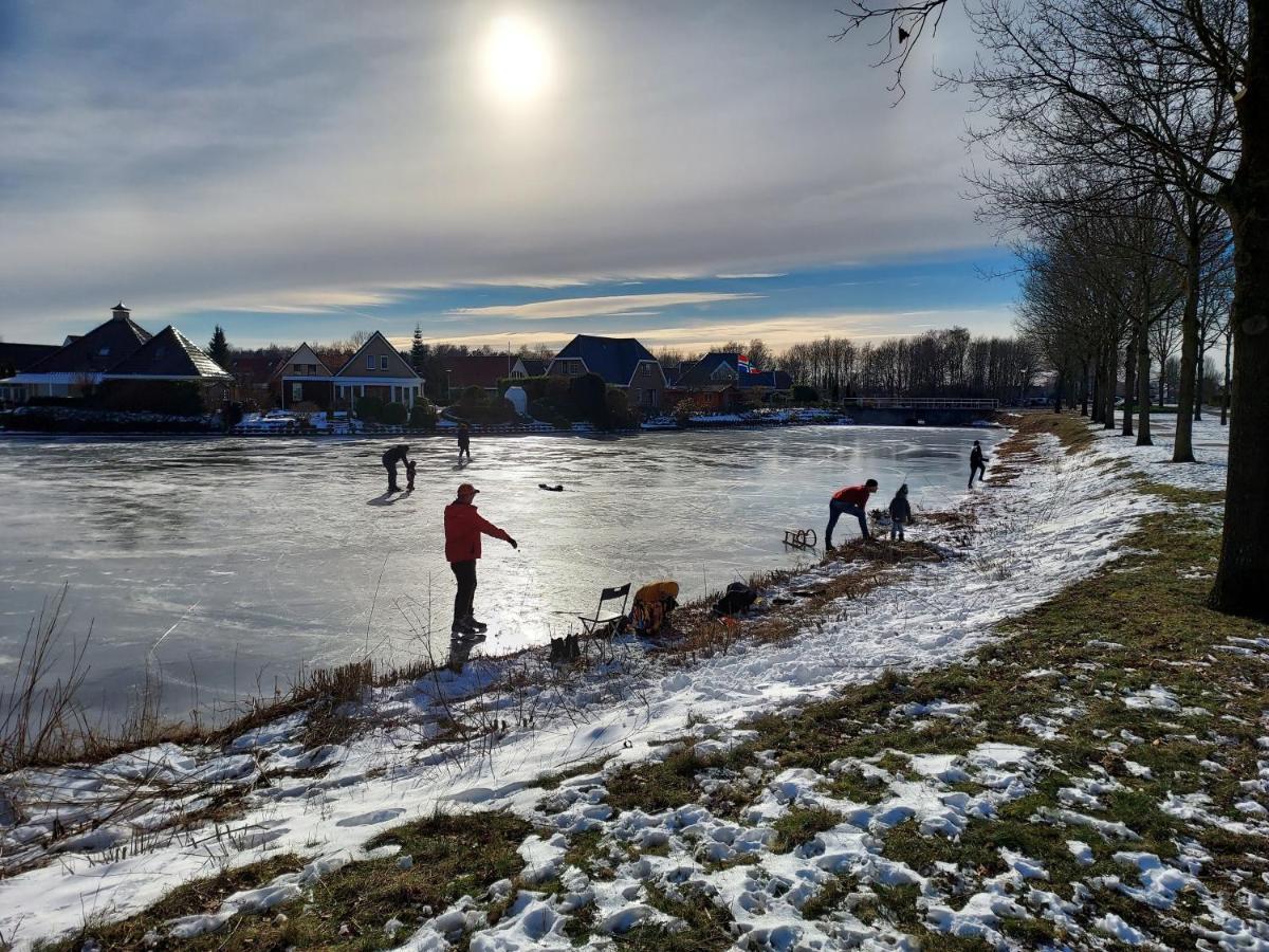 B&B De Wiekeborg Oude Pekela Exteriör bild