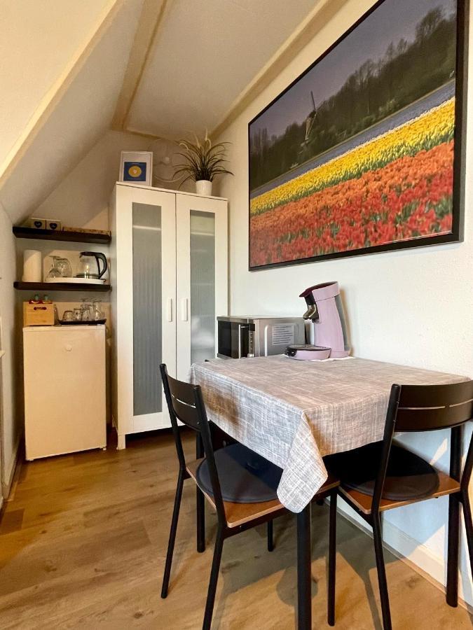 B&B De Wiekeborg Oude Pekela Exteriör bild