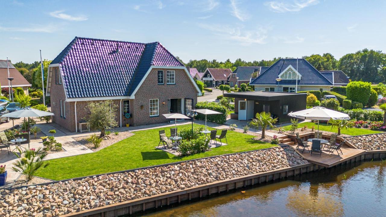 B&B De Wiekeborg Oude Pekela Exteriör bild