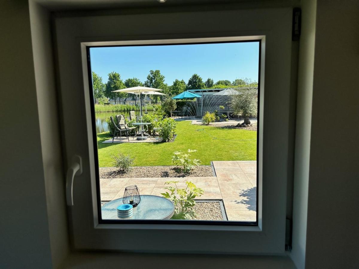 B&B De Wiekeborg Oude Pekela Exteriör bild