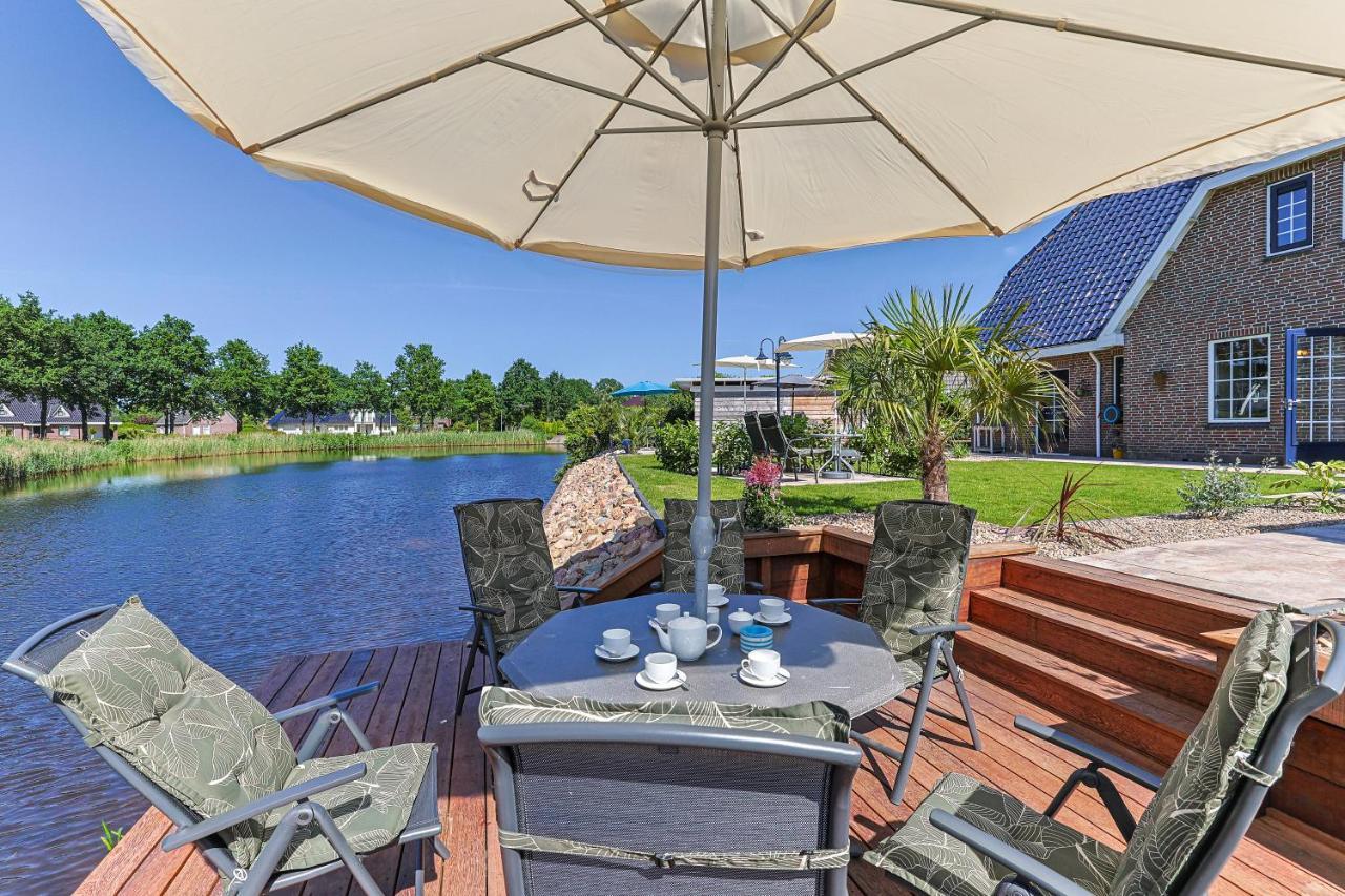 B&B De Wiekeborg Oude Pekela Exteriör bild