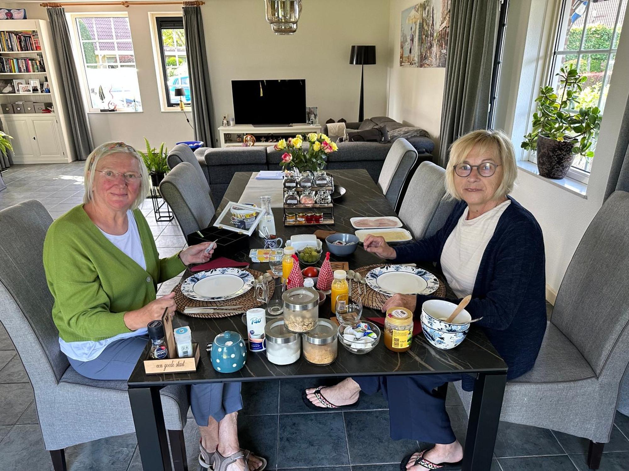 B&B De Wiekeborg Oude Pekela Exteriör bild